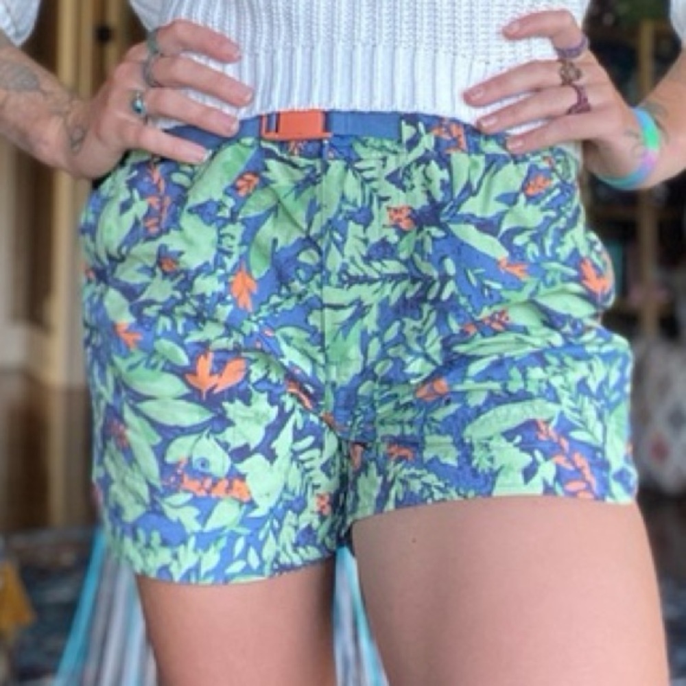 REl Co-op Sahara Amphib ColorfulSun Leaves Belted Hiking Shorts sz L